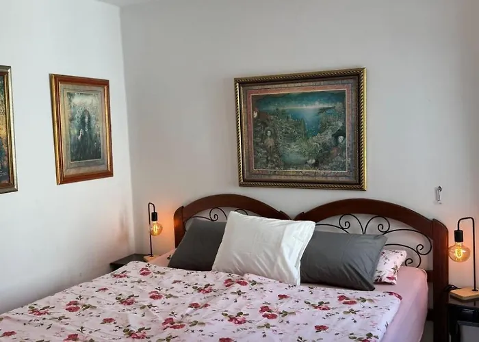 Im Herzen Von Puerto Del Carmen By Interhome